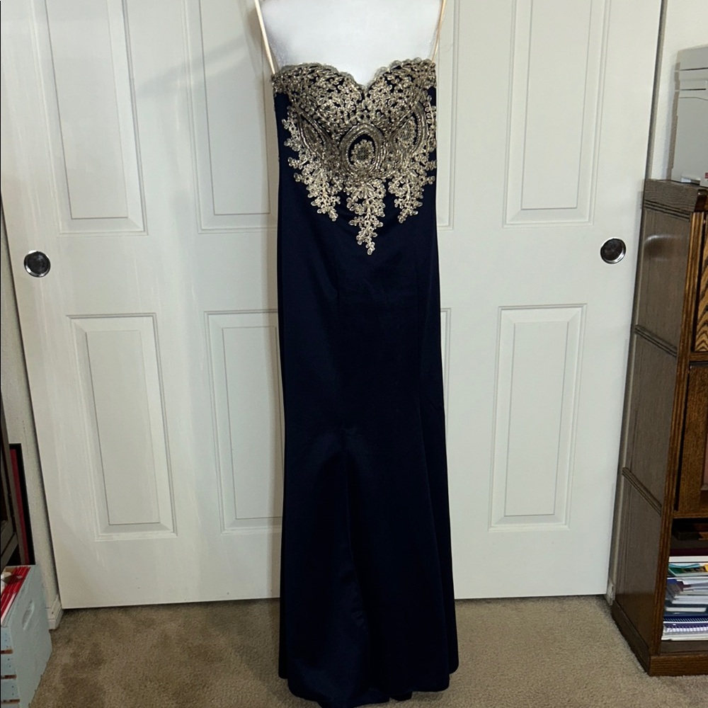BabyOnline D.R.E.S.S Elegant Navy Strapless Gown with Gold Embroidery